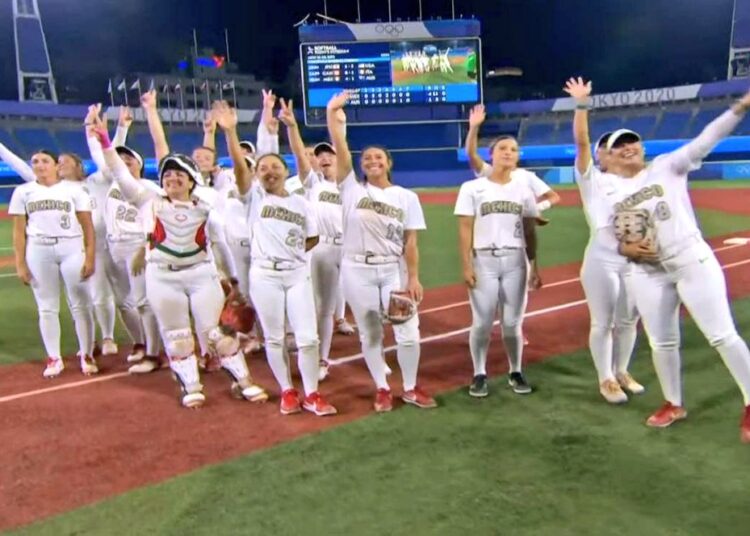 México vence a Australia y va por bronce en softbol femenil