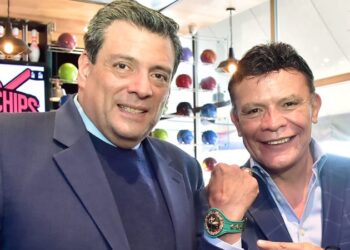 Daniel Zaragoza recibe homenaje por parte del WBC