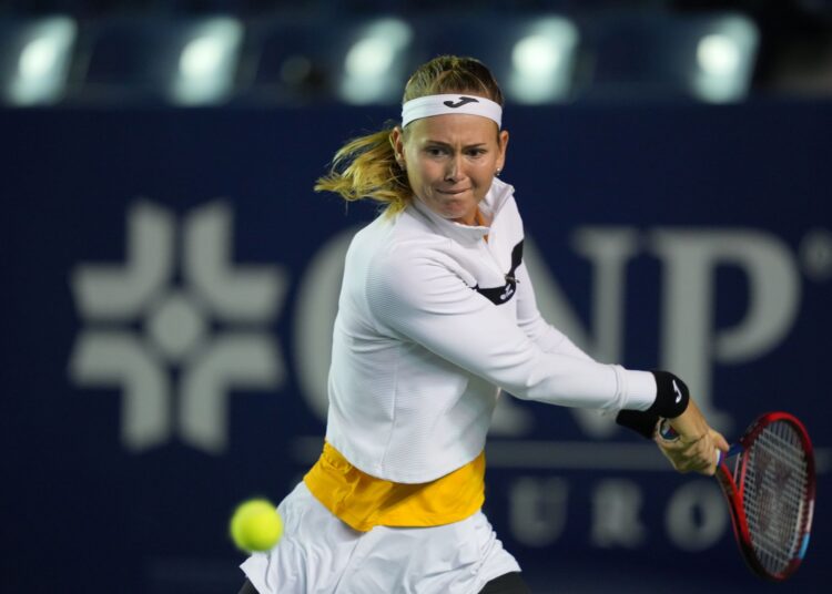 Avanza Marie Bouzkova a cuartos de final del Abierto GNP Seguros 2022