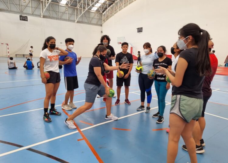 Reclutan a deportistas Venados mediante visorias