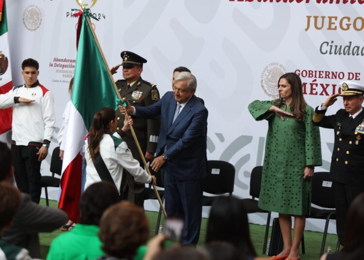 Presidente de la República abandera delegación mexicana rumbo a Juegos Olímpicos París 2024