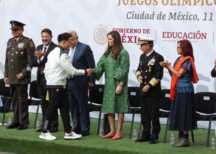 Hagamos historia y que sea la mejor cosecha del deporte de México: Ana Gabriela Guevara