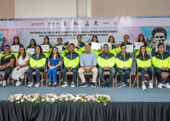 Reconoce INDEM a medallistas morelenses del sistema nacional de competencias 2024
