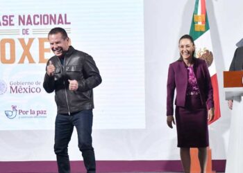 Julio César Chávez presentó Clase Nacional de Boxeo junto a la presidenta de México Claudia Sheinbaum